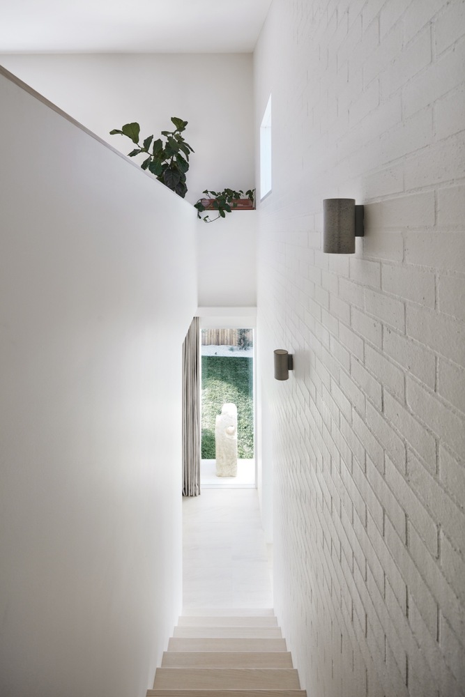 THOSEARCHITECTS.HOUSEBURCH.1047c.LucRemond.jpg