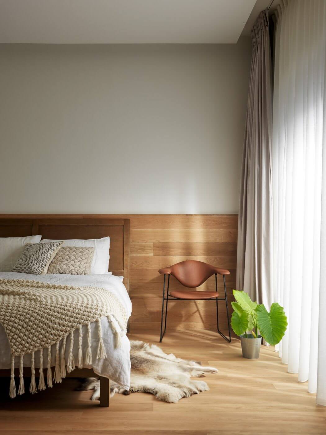 007-residence-h-by-kc-design-studio-1050x1400.jpg