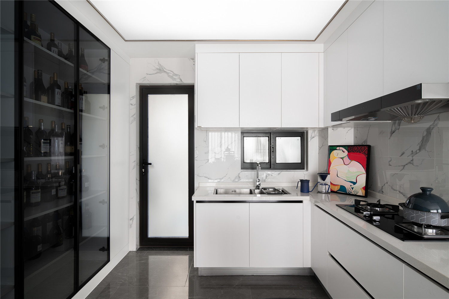 182544yrdrff3wrrwzr1mm.jpg