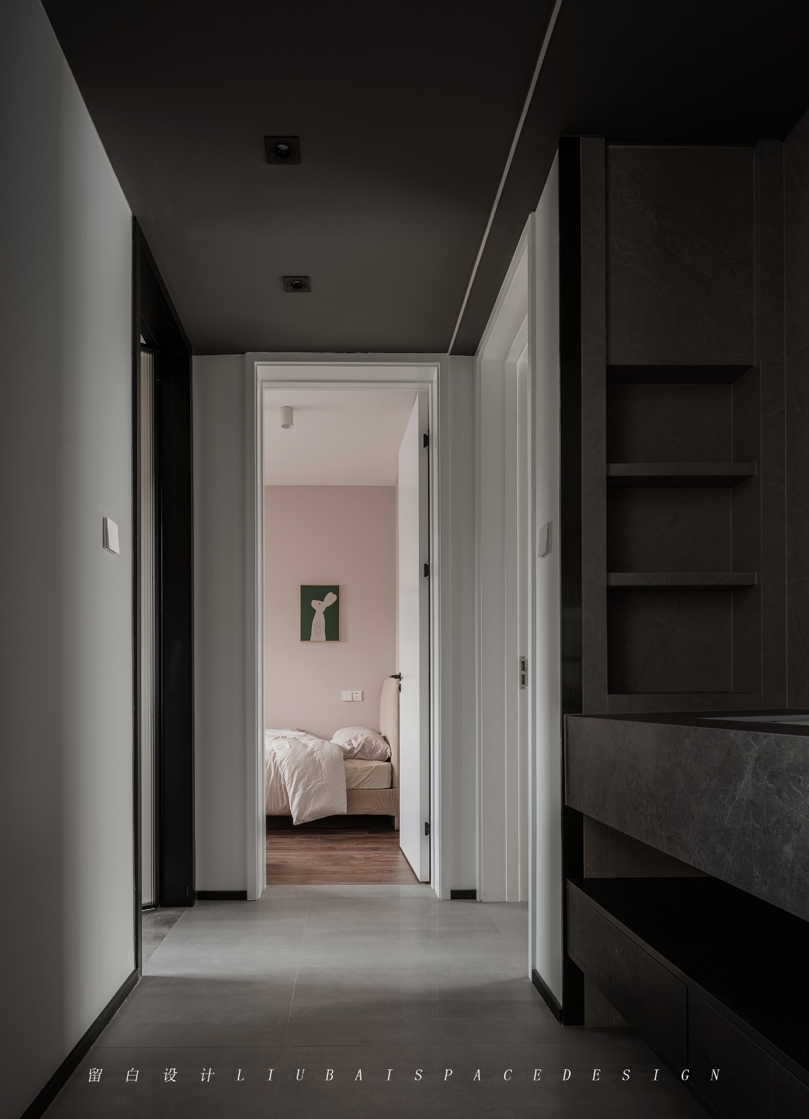 143029ljtow9hatrdawr19.jpg