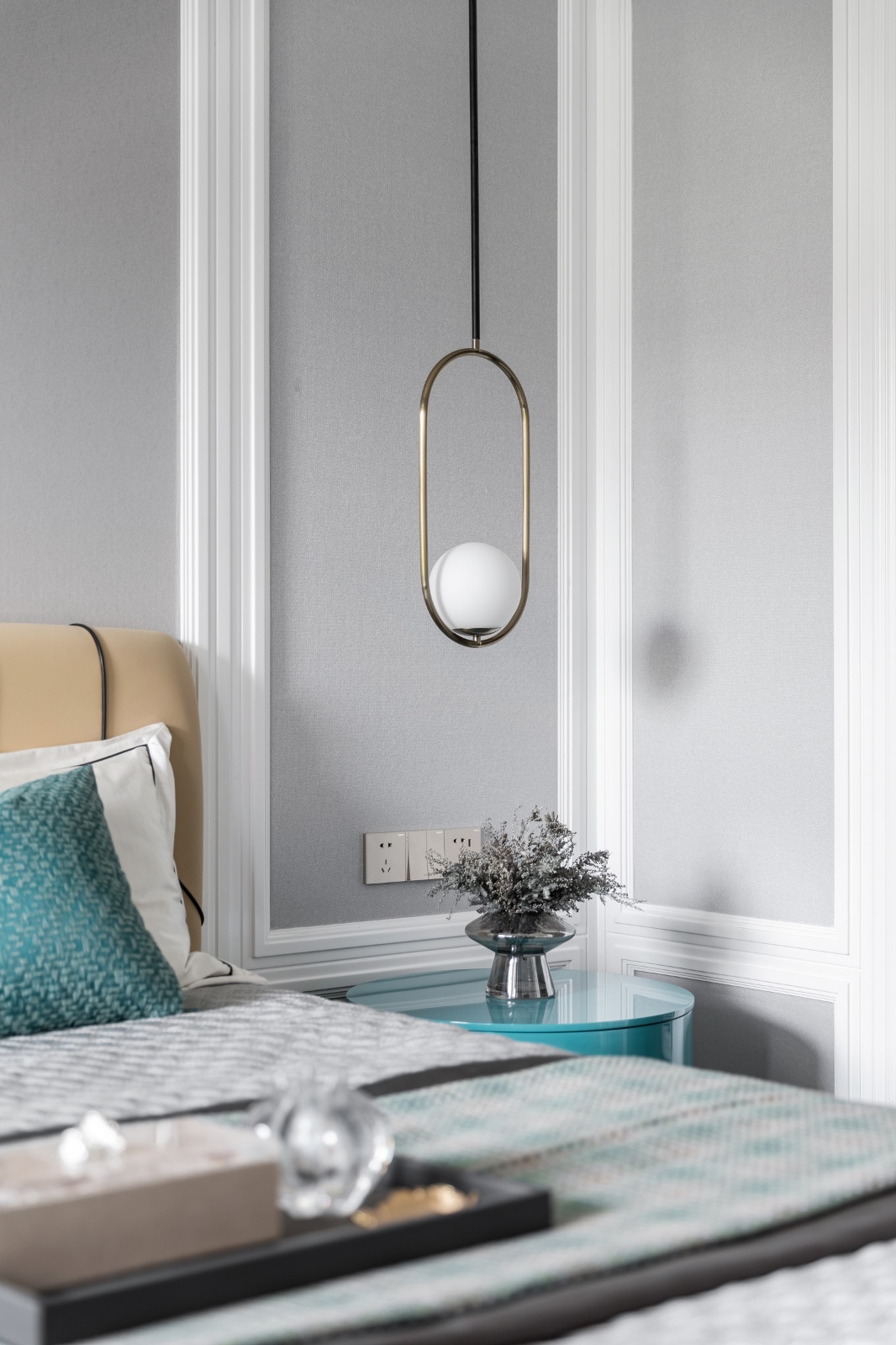 125722monmid9xpdin66dd.jpg